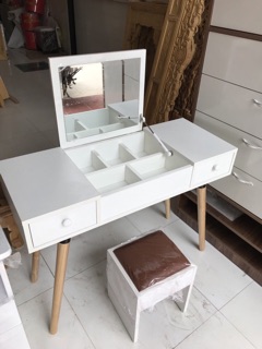 Đôn ghế trang điểm