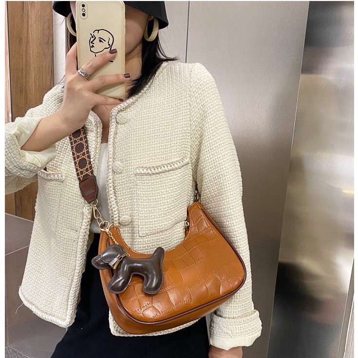 TÚI ĐEO CHÉO DA THỜI TRANG SÀNH ĐIỆU DC537