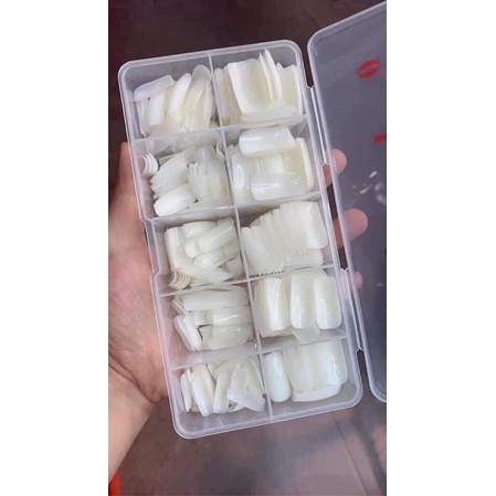 Móng up chân form dài