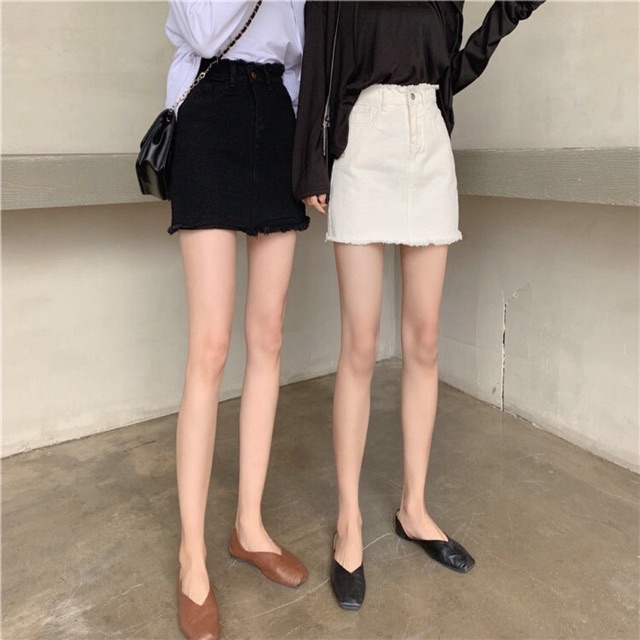 [ORDER] Chân váy ngắn 2 màu Sữa-Đen 🍓🍓🍓🍓