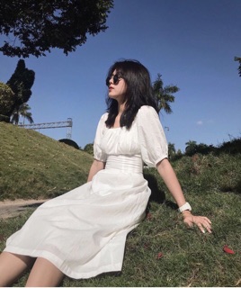 ĐẦM MAXI TRẮNG CHÍT EO