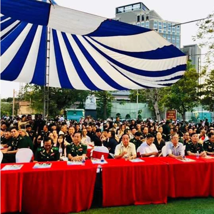 Dù che sự kiện-  Che nắng ngoài trời đường kính 15 m