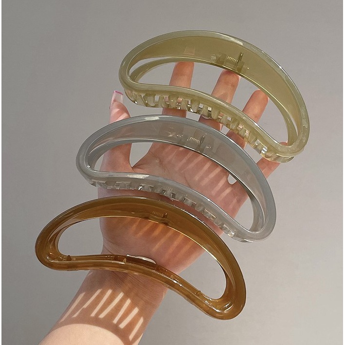 Kẹp tóc nữ hình trăng rỗng màu trơn đơn giản trẻ trung K78