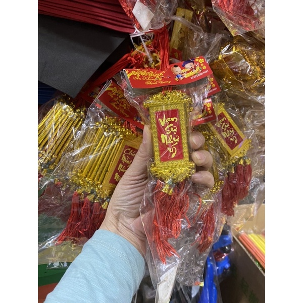 các mẫu Khánh liễng, dây treo trang trí cây mai đào tết