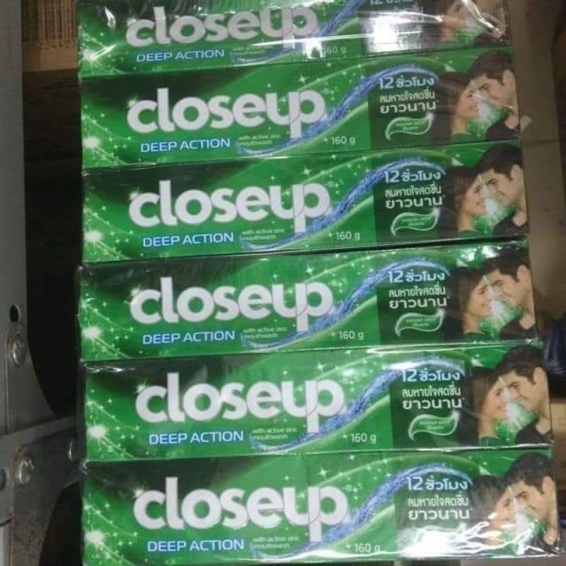 Kem Đánh Răng Closeup Thái 160g