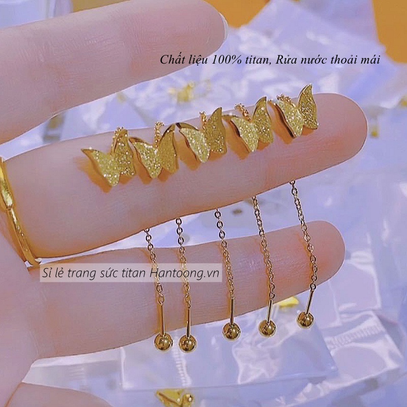 Bông tai dáng dài bằng chất liệu titan không gỉ thiết kế hình bướm phun cát ánh kim lấp lánh thời trang