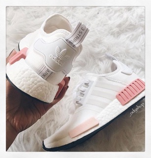 Giày Adidas