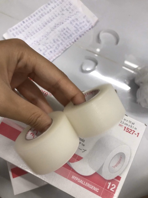 Keo dán y tế 3M ( Hỗ trợ dán ngực cho Trans/Tomboy) loại 5cm