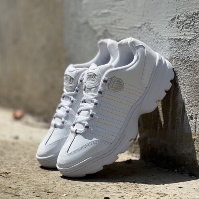 K-Swiss Altezo trắng mẫu nam chính hãng