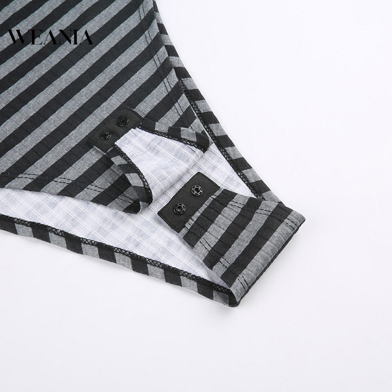 Bộ Áo Liền Quần Cổ Cao Kẻ Sọc Kèm Găng Tay Gợi Cảm Cho Nữ