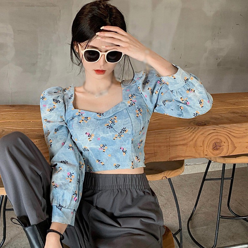 Áo denim cổ vuông tay dài họa tiết hoa sành điệu trẻ trung cho nữ | BigBuy360 - bigbuy360.vn