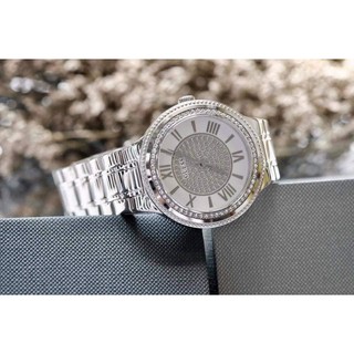 Đồng Hồ Nữ Guess Round Analog Silver W0637L1