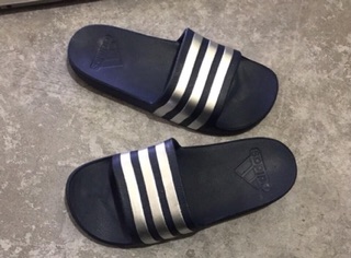 Dép đế đúc Adidas