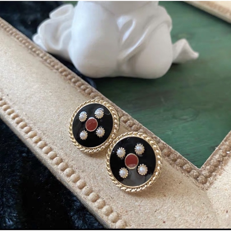 Hoa tai retro phong cách thập niên 90 - Maben