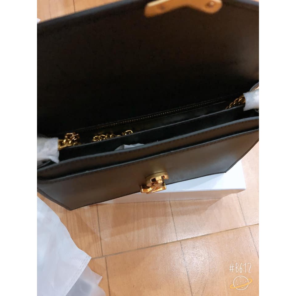 Túi chữ Y có đinh 2 bên hàng chuẩn