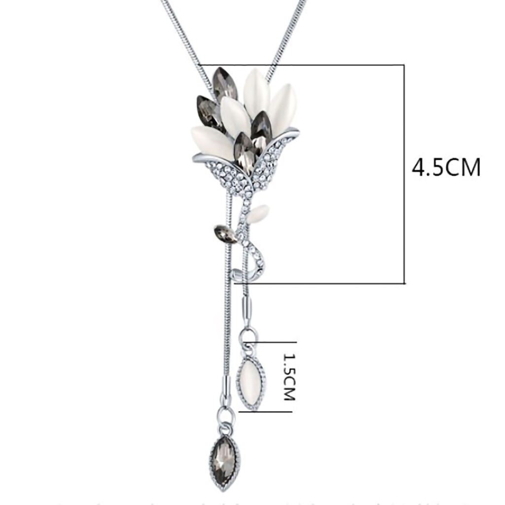 Dây chuyền dài mặt hình bông hoa phối đá nhân tạo đẹp mắt cho nữ