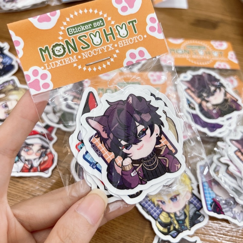 Sticker nhũ dán Luxiem Noctyx và Shoto