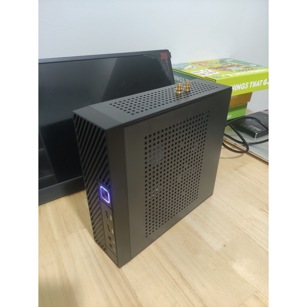 Máy tính Mini PC mainboard thin itx ECS i3 8100 DDR4 8GB | BigBuy360 - bigbuy360.vn