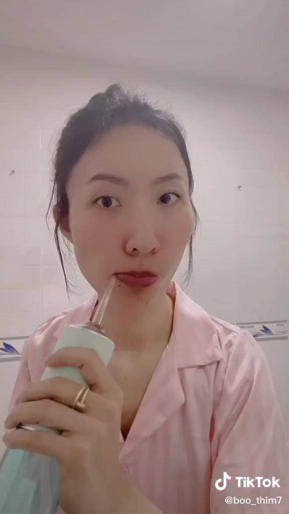 Máy tăm nước cầm tay Oral Irrigator hàng nhập khẩu Châu Âu  dùng để vệ sinh răng miệng | BigBuy360 - bigbuy360.vn