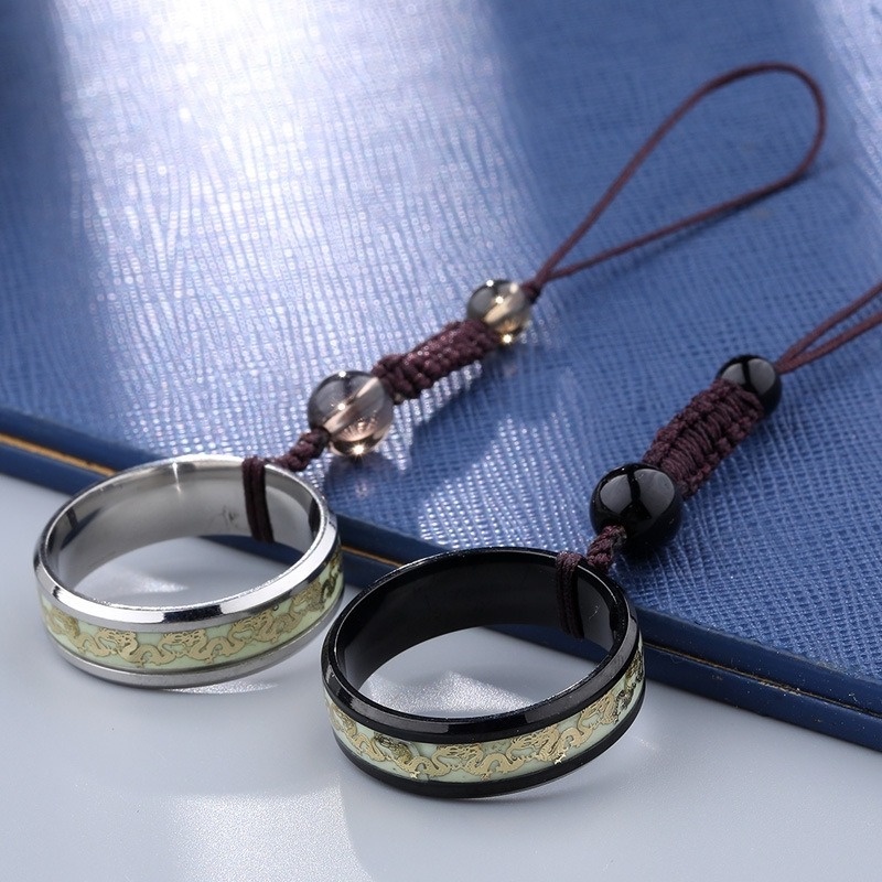 1 Nhẫn Inox Phát Sáng Thời Trang Tối Giản