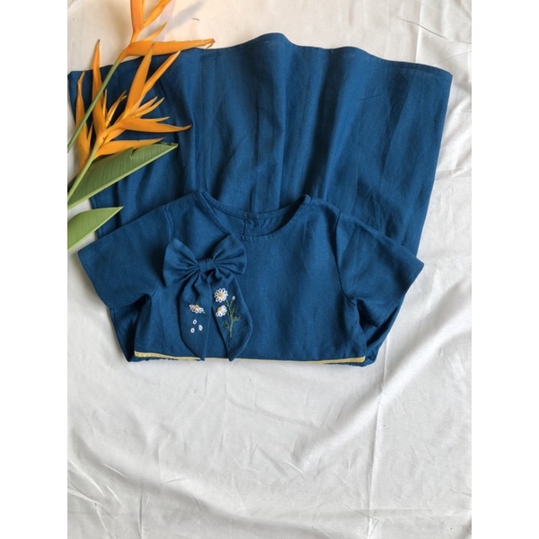 Váy xanh bé gái linen dễ thương