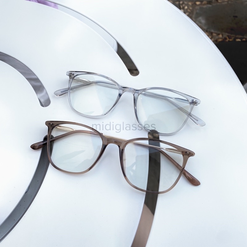 Kính vuông bầu basic