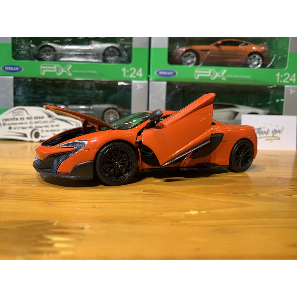 Xe mô hình trưng bày McLaren 675LT tỉ lệ 1:24 hãng Welly màu Cam