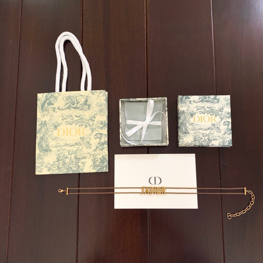 Vòng cổ bằng đồng mặt logo Jadior thời trang