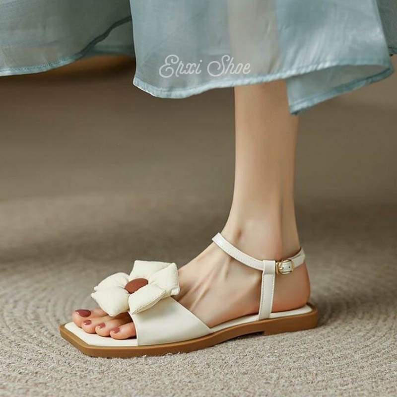 Oeggeo shop Dép Sandal Nữ Đế Bệt Gót Thấp Họa Tiết Hoa Màu Xanh Dương