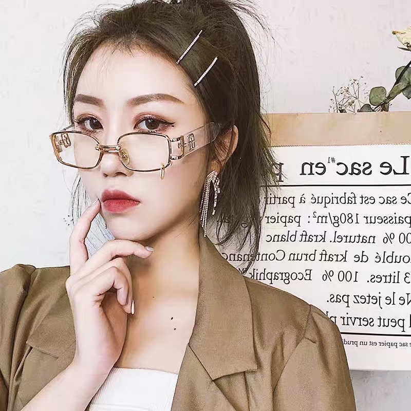 Kính mắt nam nữ kiểu dáng mắt mèo phong cách cá tính hàn quốc