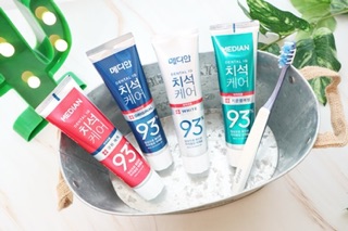 Kem Đánh Răng Median Dental Iq 93% Toothpaste