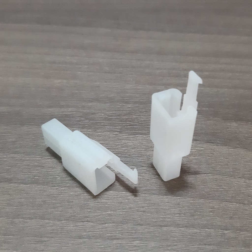 - Jack nhựa 2P Đực - Cái