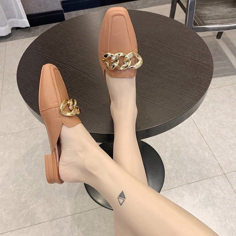 Giày nhựa dẻo thời trang dáng sục quai xích | BigBuy360 - bigbuy360.vn