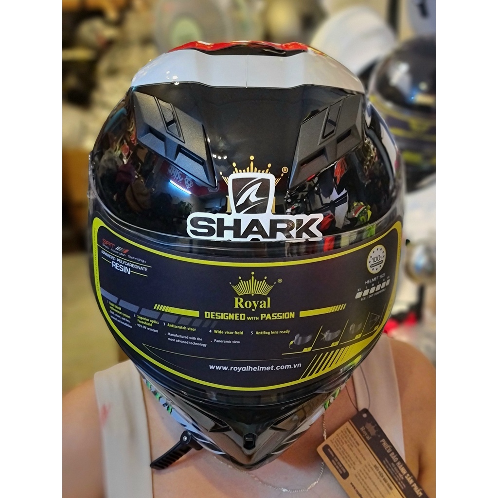 Nón bảo hiểm Fullface M266 dán tem Monster Shark mẫu mới