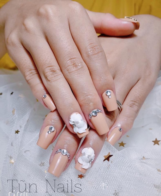 Hoa bột nail gắn móng tay chân ảnh shop chụp