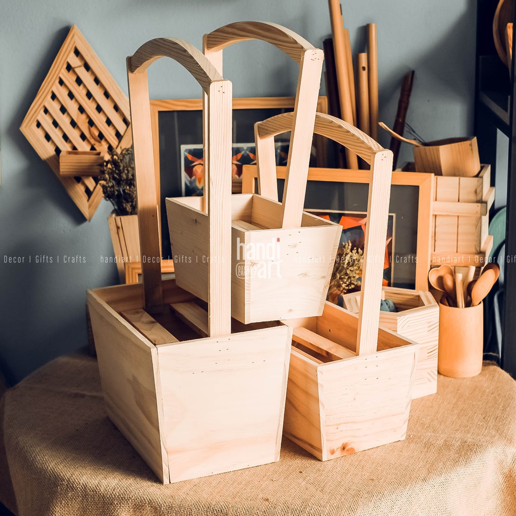 Giỏ gỗ trang trí hoa - giỏ gỗ trang trí - Wooden basket with flowers