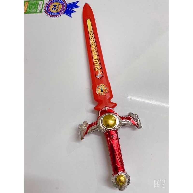Đồ Chơi Thanh Kiếm Siêu Nhân Có Đèn Nhạc Dành Cho Bé Trai