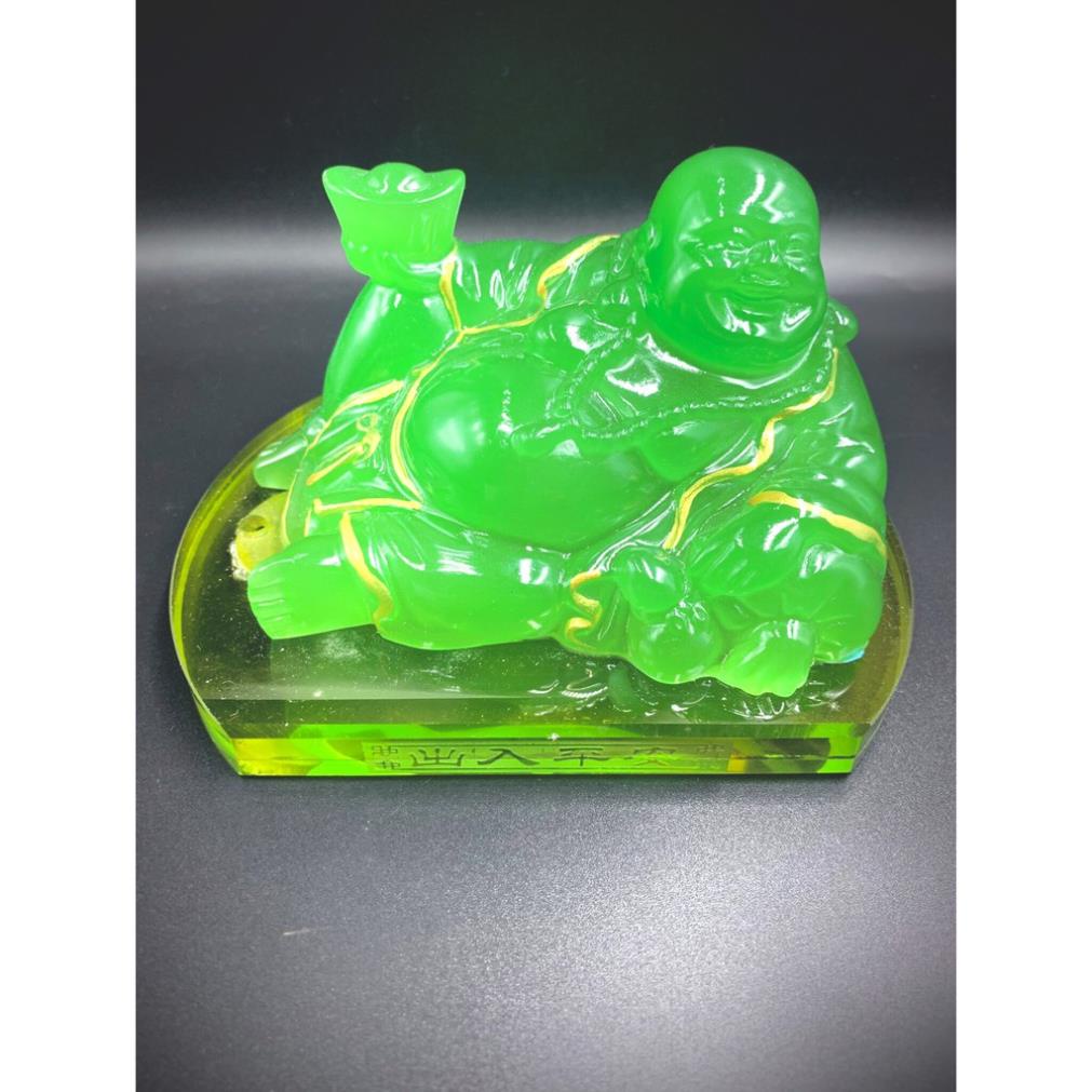 Tượng Phật Đặt Trên Xe Ô Tô - Phỗng Màu Xanh Ngồi Ngả Tay Cầm Thỏi Vàng Giúp Mang Lại May Mắn Và Tiền Bạc Cho Gia Chủ