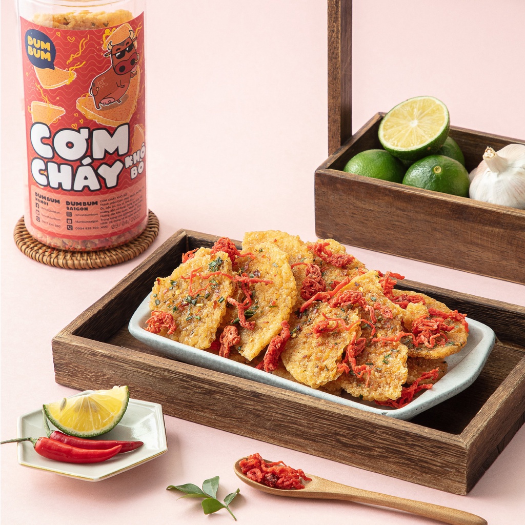 Cơm cháy lắc khô bò 300g DumBum đồ ăn vặt Hà Nội vừa ngon vừa rẻ