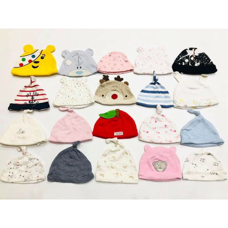 Mũ sơ sinh xuất dư