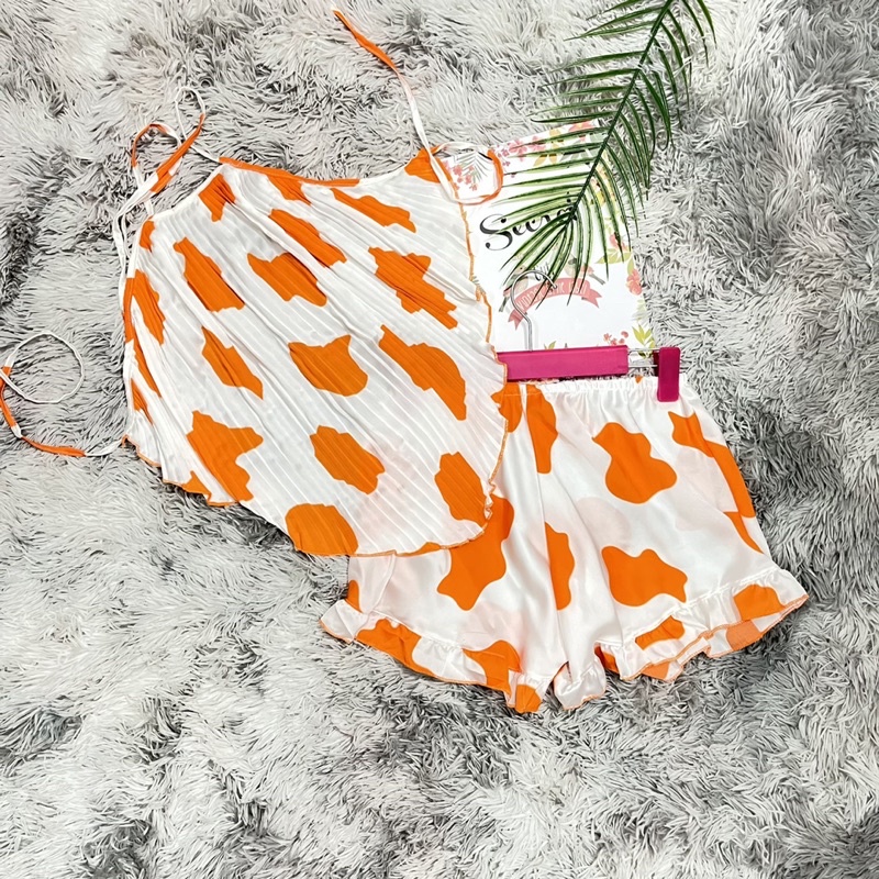 Đồ ngủ sexy , yếm ngủ bò sữa chất lụa latin mềm đẹp mặc ngủ thoải mái , gợi cảm | BigBuy360 - bigbuy360.vn