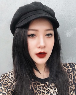 Mũ đen trơn chất da mịn