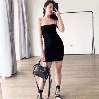 Siêu phẩm váy body 2 dây sợi bún quốc dân