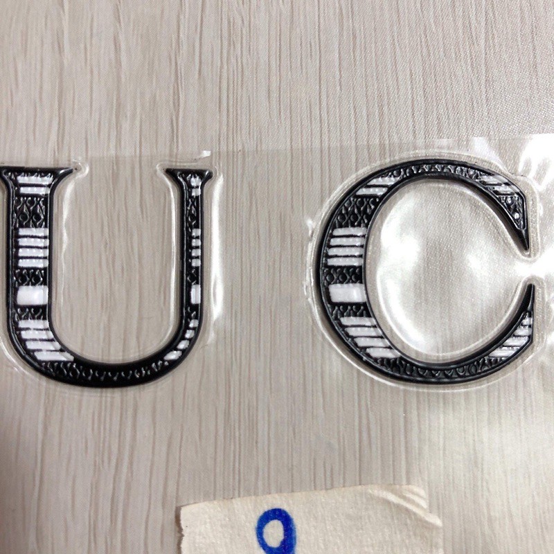 Sticker hình ủi nổi chữ logo 05
