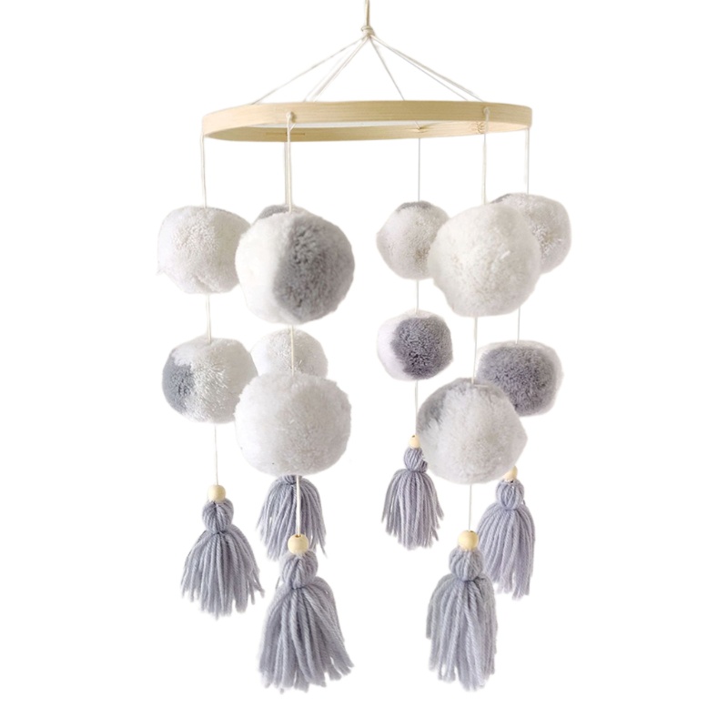 Chuông Gió Di Động Phối Bóng Lông Tua Rua Nhiều Màu Sắc Treo Nôi Em Bé Trang Trí Phòng Trẻ Em