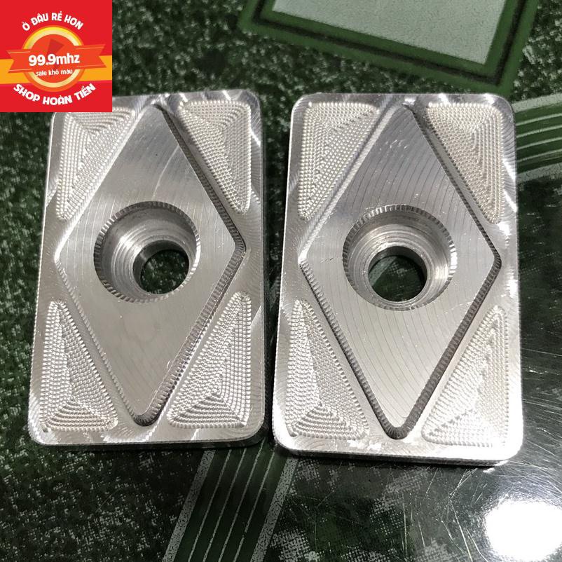Nắp Tăng Sên Âm Exciter/ Winner/ Sonic/ Satria/ Raider Nhôm CNC Kèm 2 Ốc Lục Giác 8li40 Mẫu Hình Thoi
