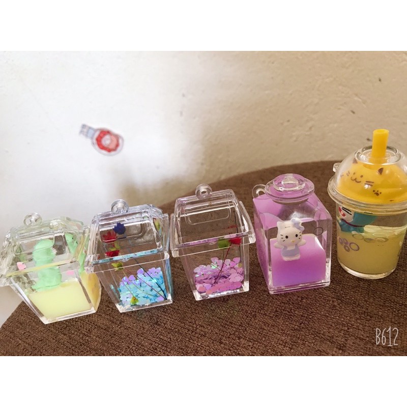 Móc Khoá Nước Hình Thù Dễ Thương  Móc Vàng