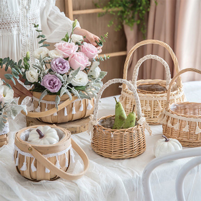 Giỏ hoa đan bằng sợi mây tự nhiên đơn giản trang trí không gian