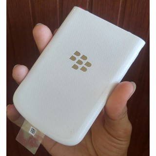 NẮP LƯNG BLACK BERRY Q10