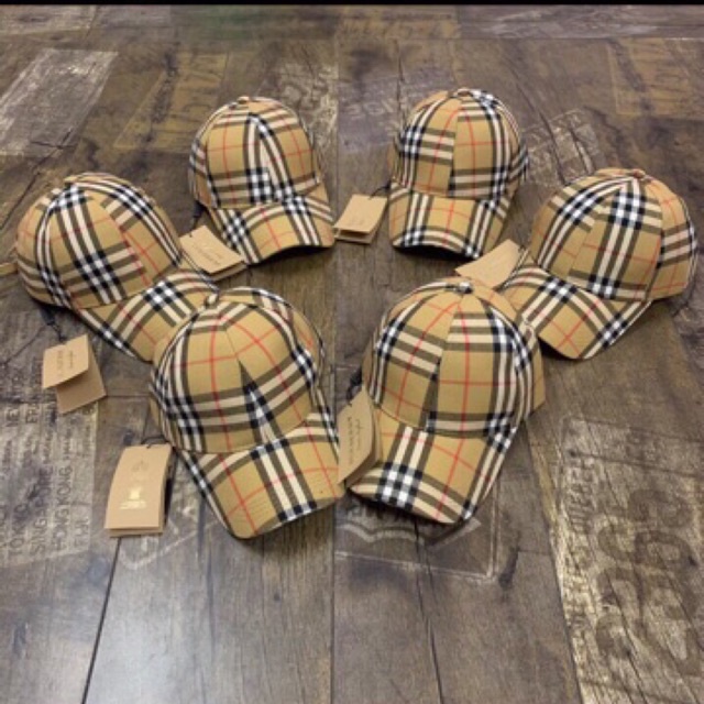 Mũ buberry hàng đẹp ảnh chụp thật